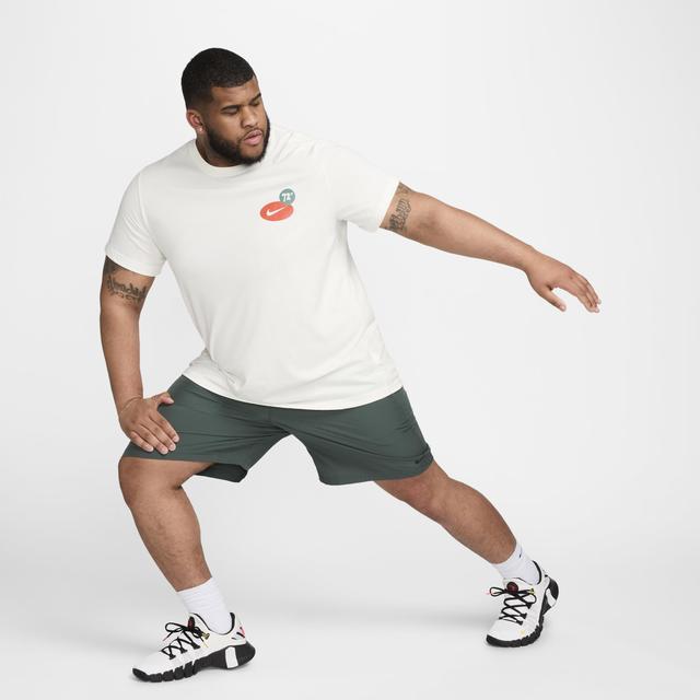 Nike Men's Dri-FIT Fitness T-Shirt Product Image