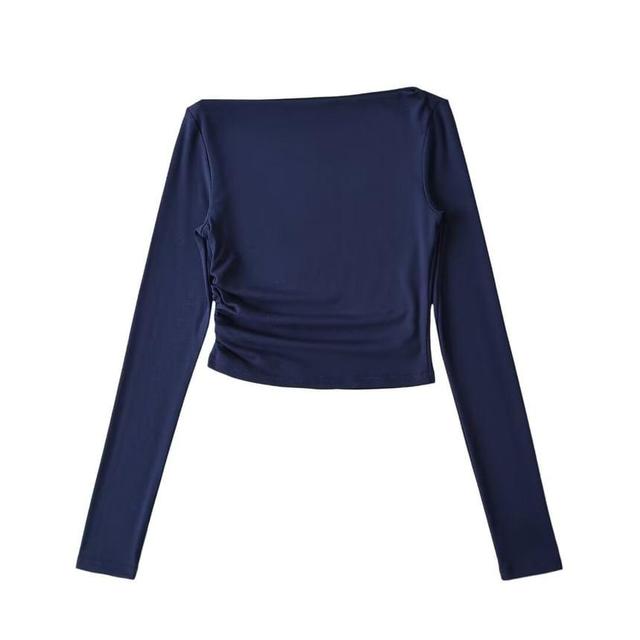 Long-Sleeve Boat Neck Ruched Crop Slim Fit T-Shirt Product Image