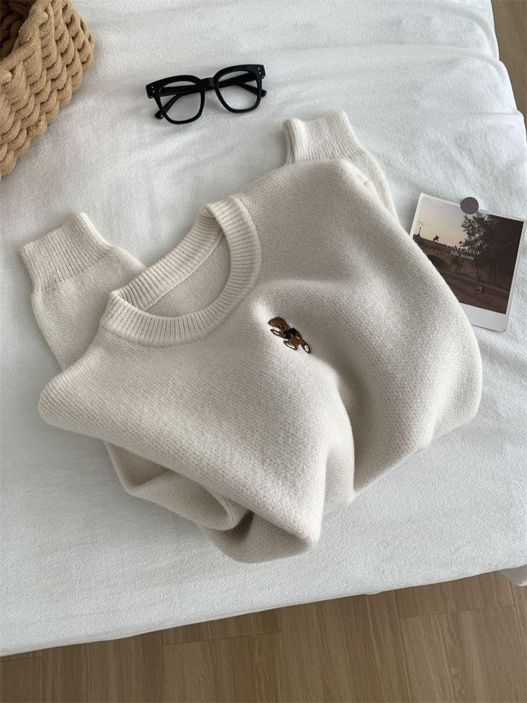 Crew Neck Bear Embroidered Sweater Product Image