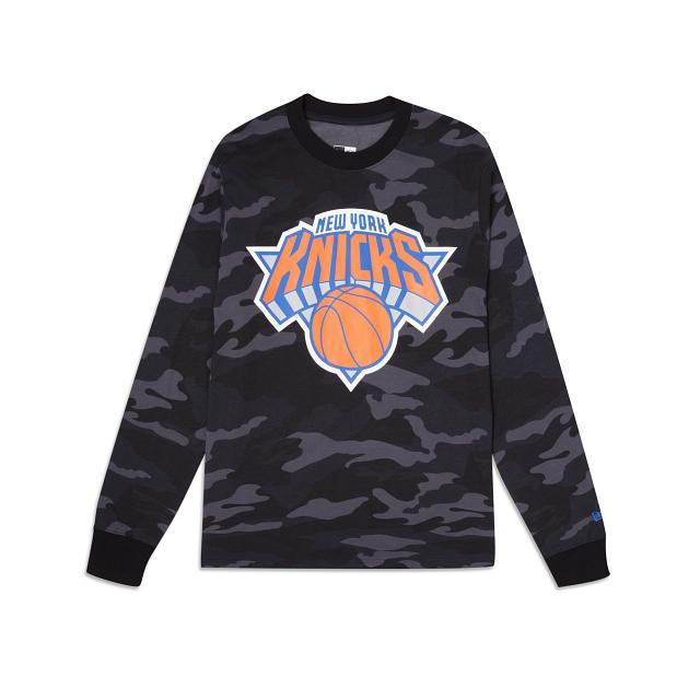 New York Knicks Lifestyle Camo T-Shirt Male Product Image