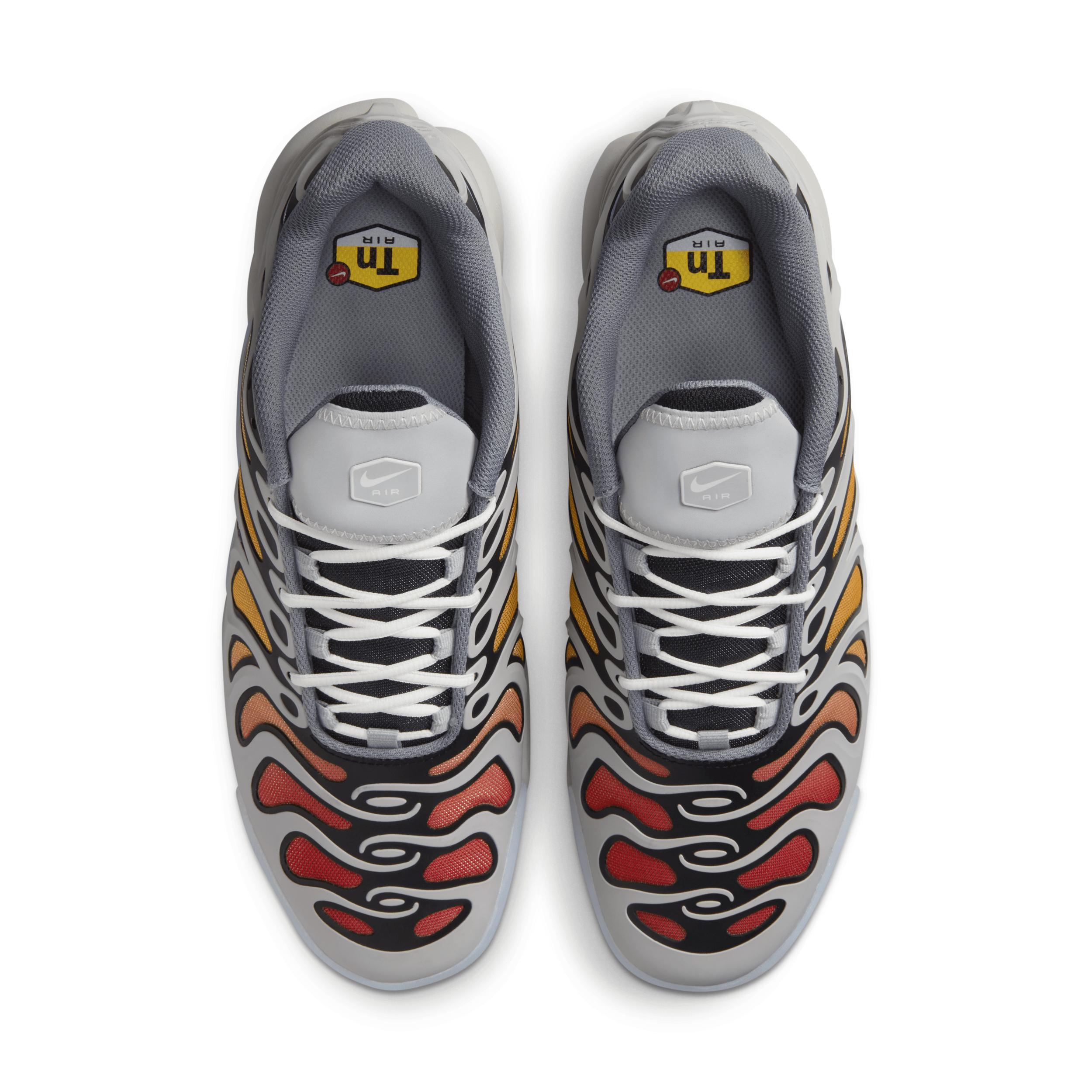 Nike Men's Air Max Plus Drift Shoes Product Image