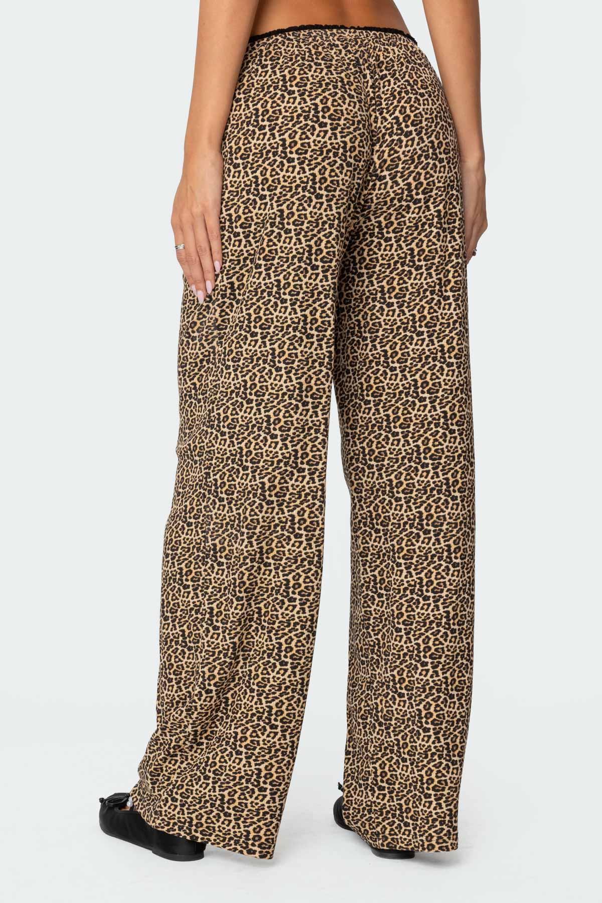 Lue Leopard Printed Ribbed Pants Product Image