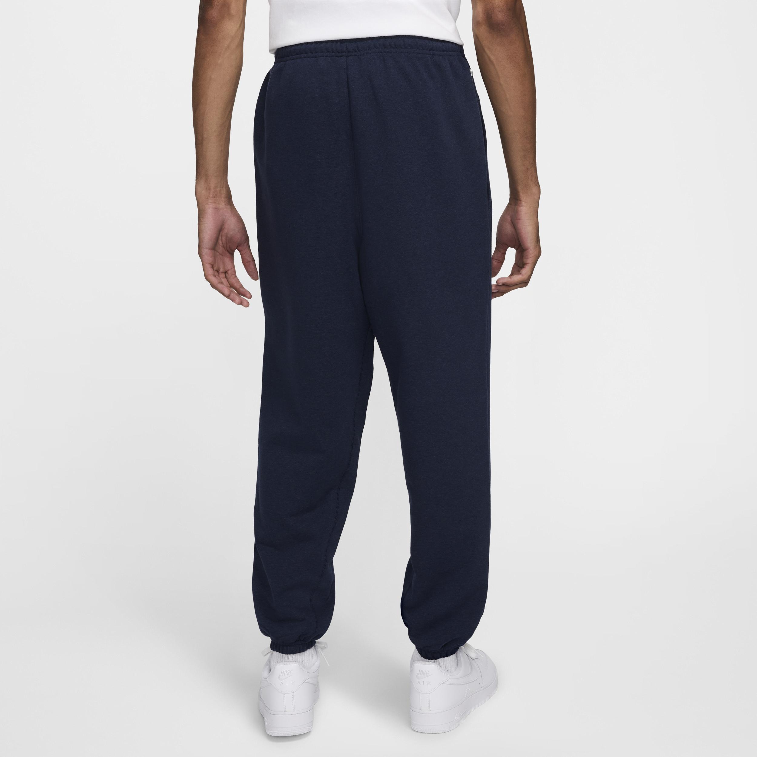 Nike Mens Standard Issue Dri-FIT Basketball Pants Product Image