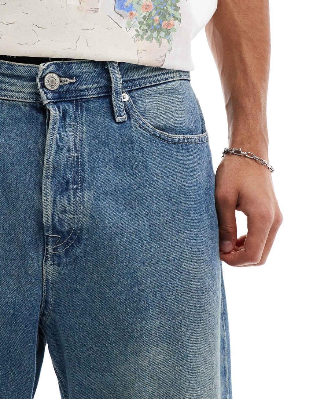 Jack & Jones alex baggy fit jeans in mid blue wash Product Image