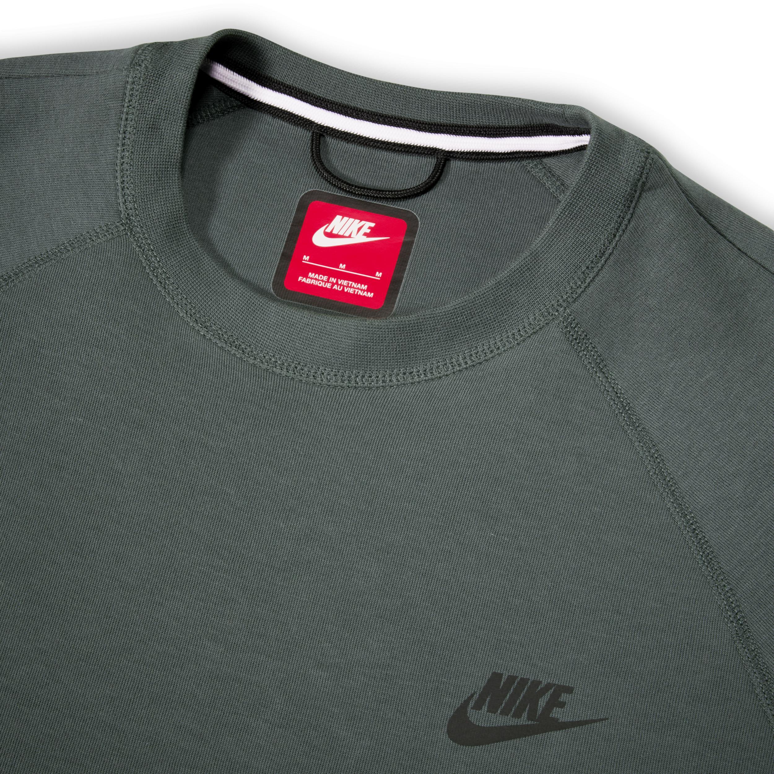 Men's Nike Sportswear Tech Fleece Crew Product Image