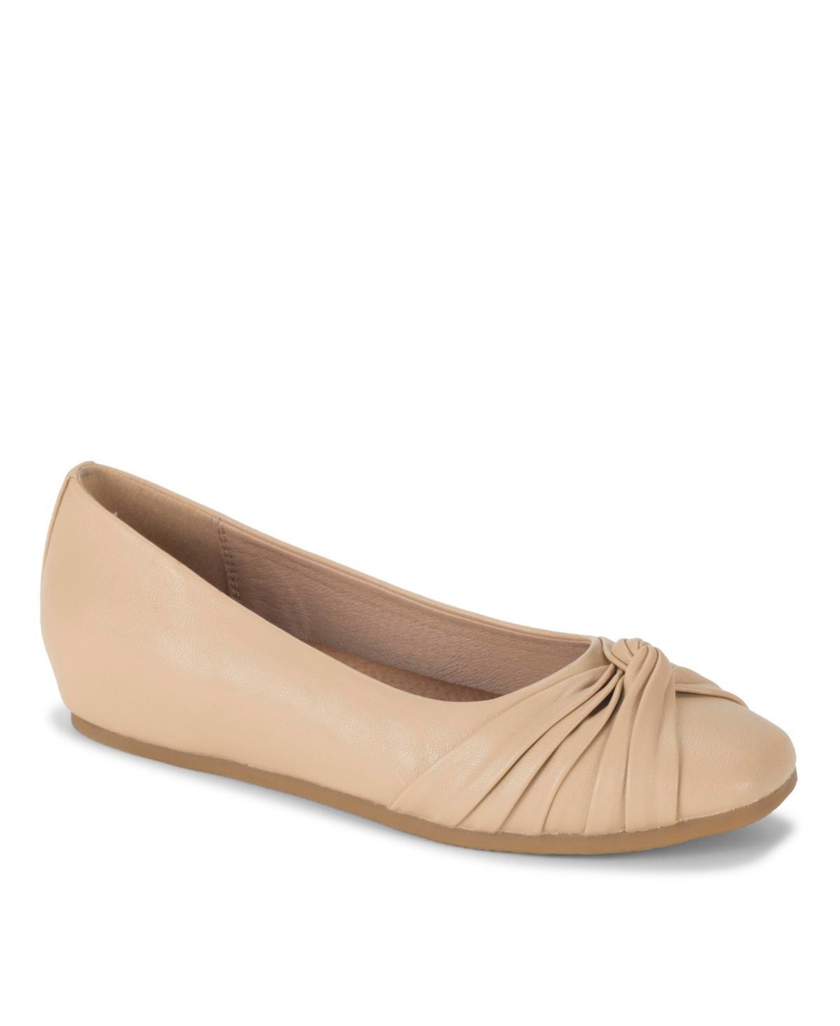 Baretraps Womens Chainey Ballet Flats Product Image