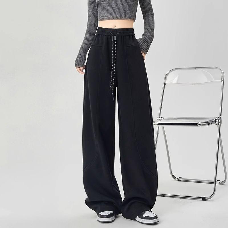 Drawstring Waist Plain Wide Leg Sweatpants Product Image