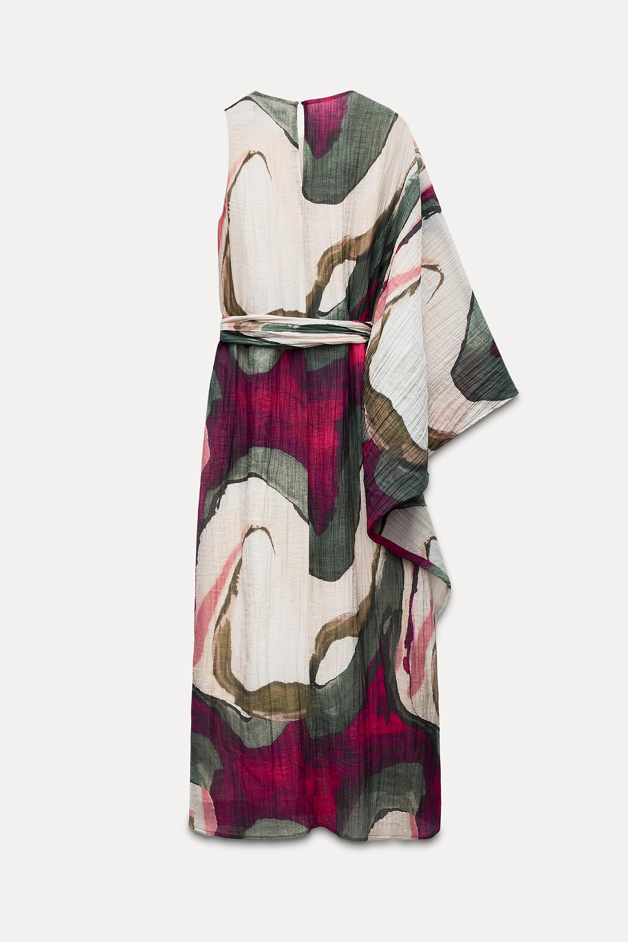 ASYMMETRICAL PRINTED DRESS WITH WRINKLED EFFECT Product Image