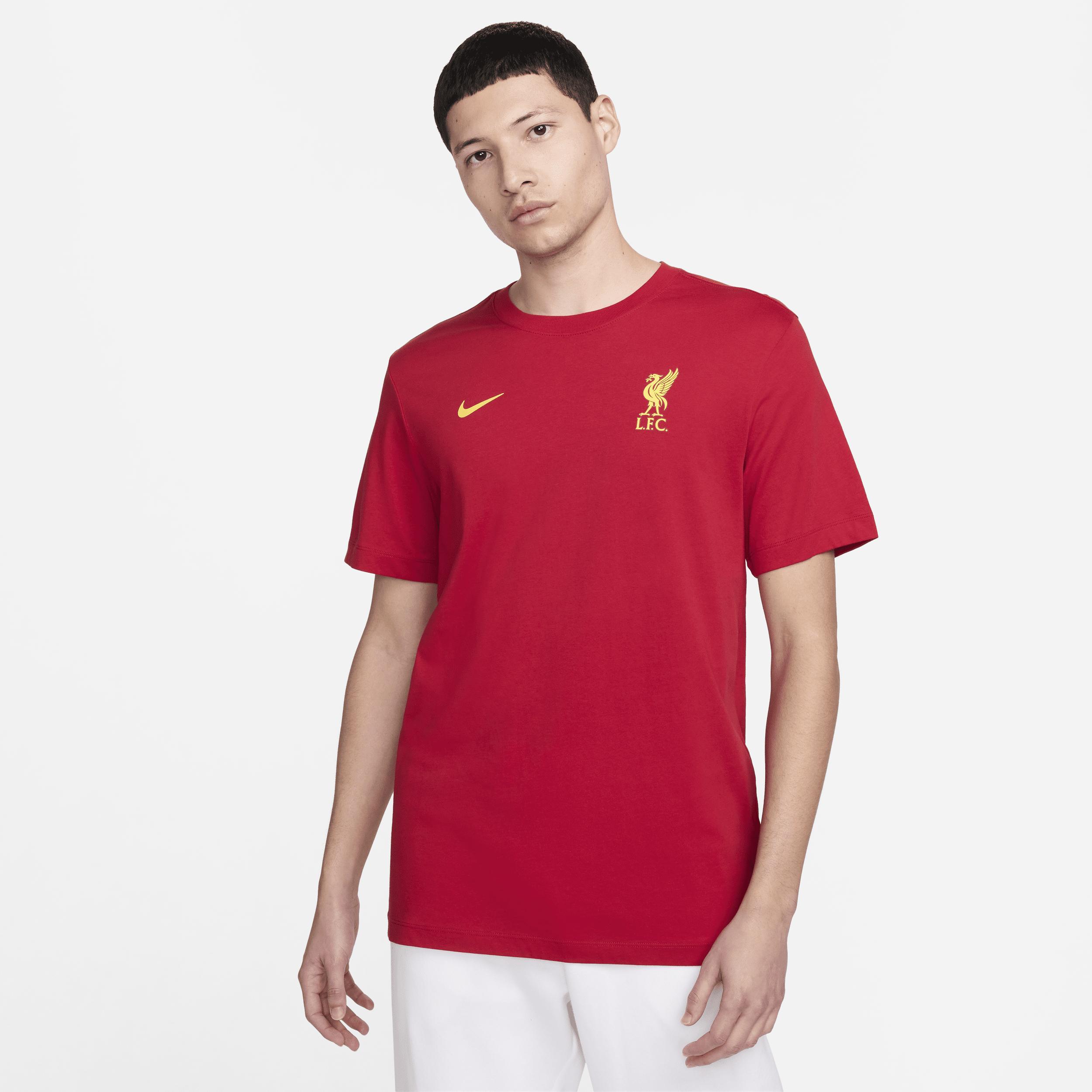 Liverpool FC Essential Nike Men's Soccer T-Shirt Product Image