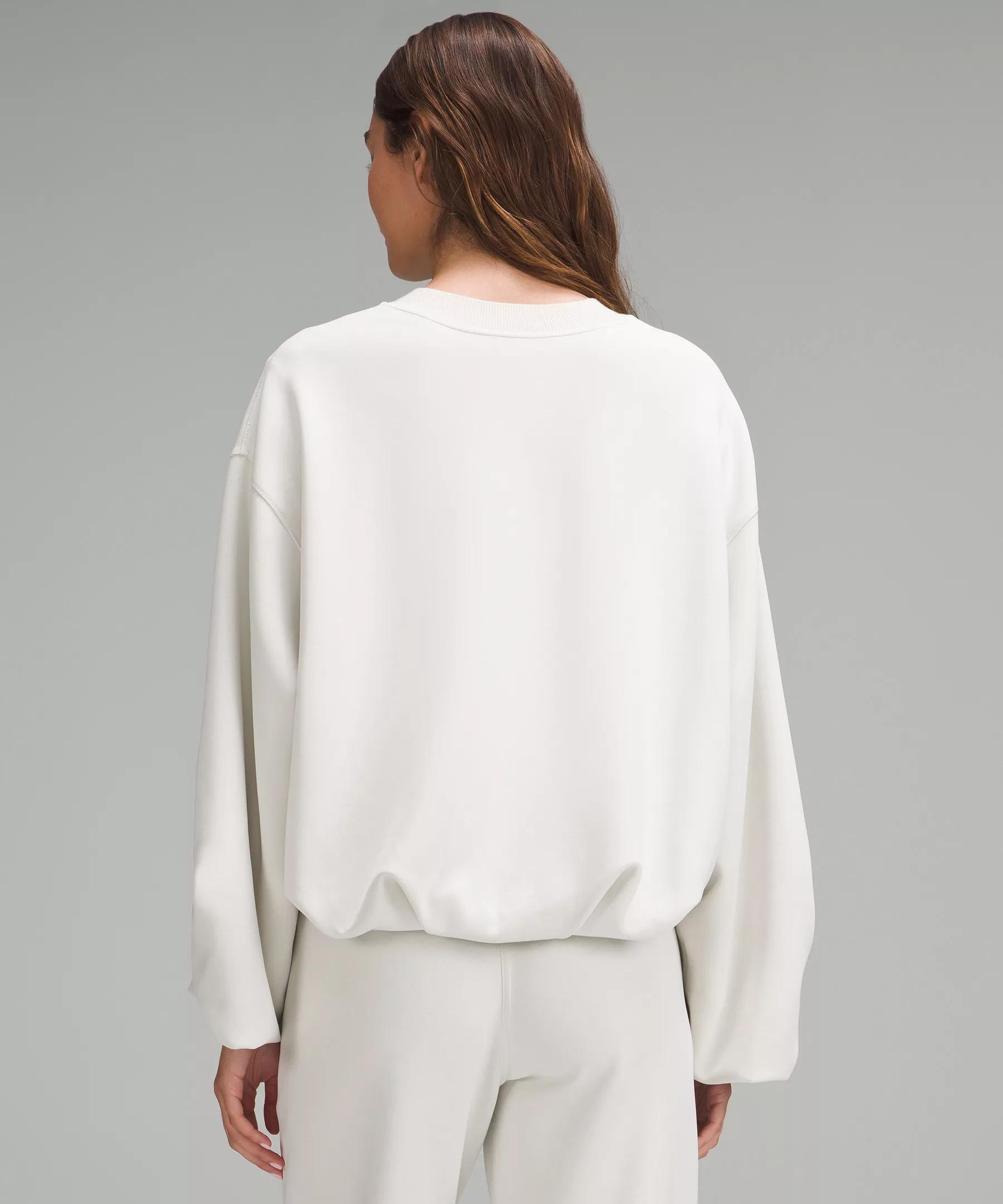 Softstreme Voluminous-Sleeve Pullover Product Image