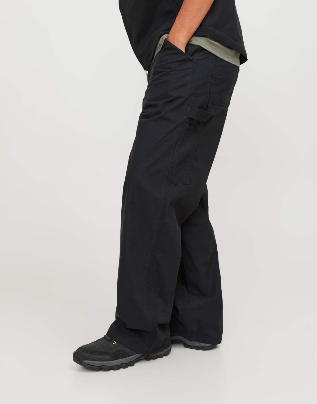 Jack & Jones wide fit carpenter pants in black Product Image