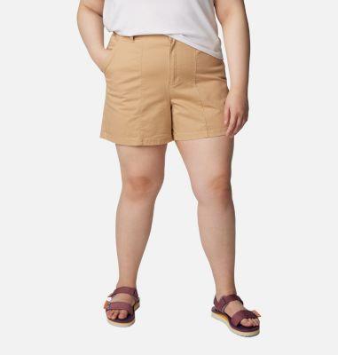 Columbia Women's Calico Basin Cotton Shorts - Plus Size- product image