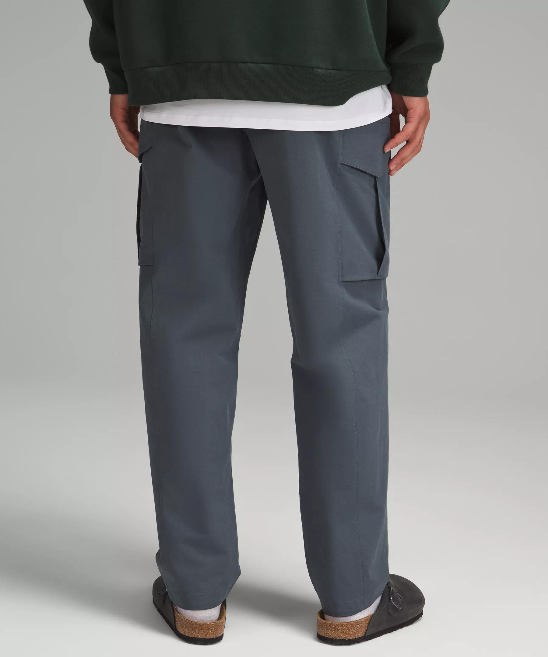 Stretch Cotton VersaTwill Relaxed-Fit Cargo Pant Product Image