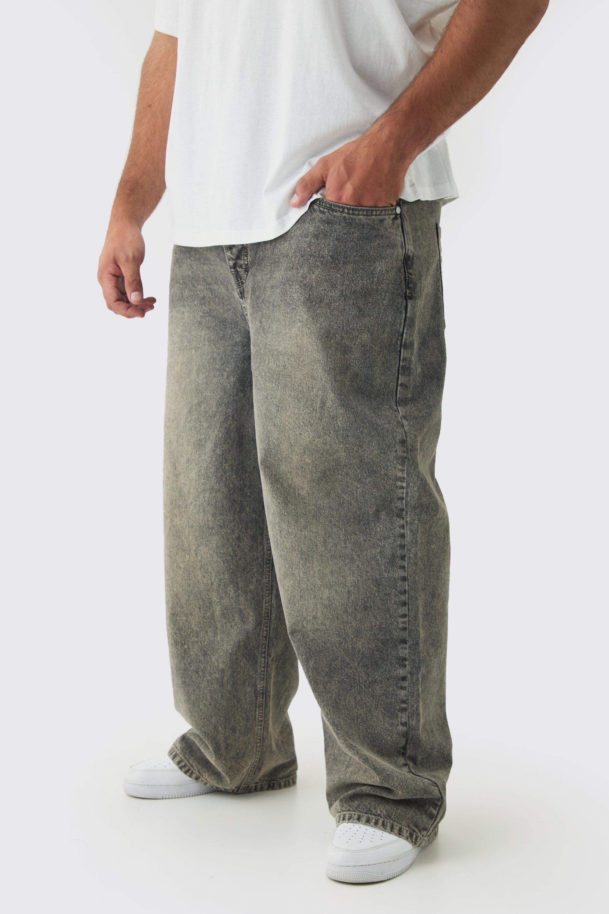 Plus Relaxed Fit Jeans | boohooMAN USA Product Image