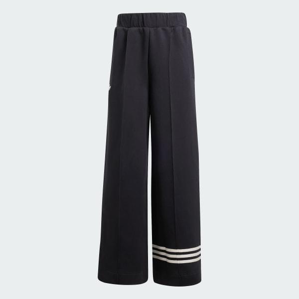 Adicolor Neuclassics Track Pants Product Image