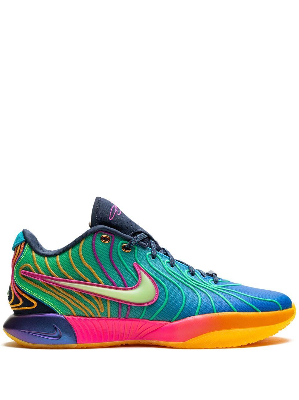 NIKE Mens  Lebron Xxi In Laser Fuchsia/photo Blue/vapor Green Product Image