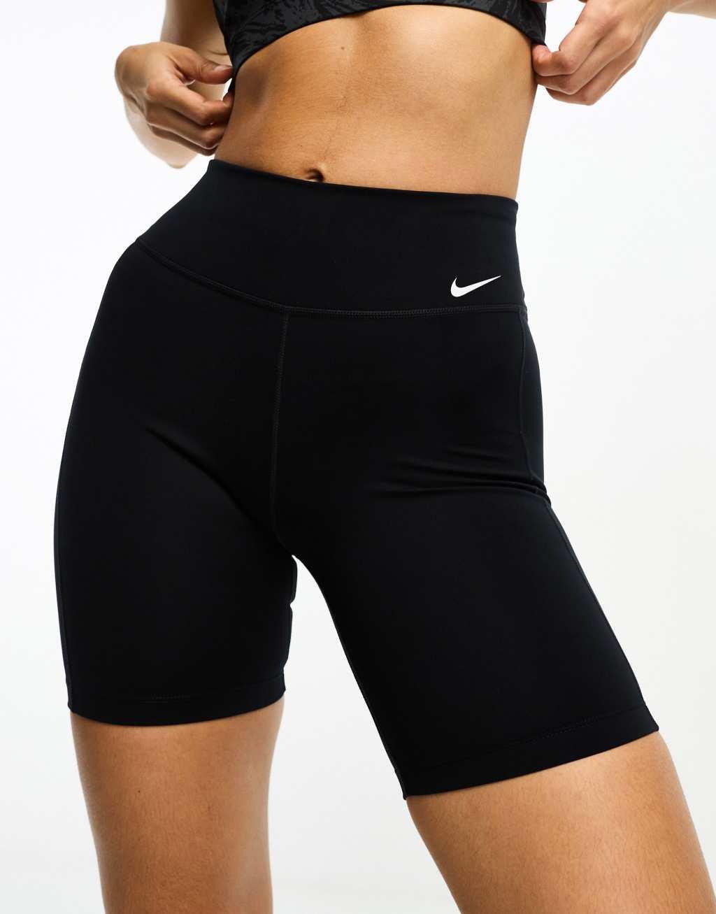 Nike Training One Leak Protection 7-inch shorts Product Image