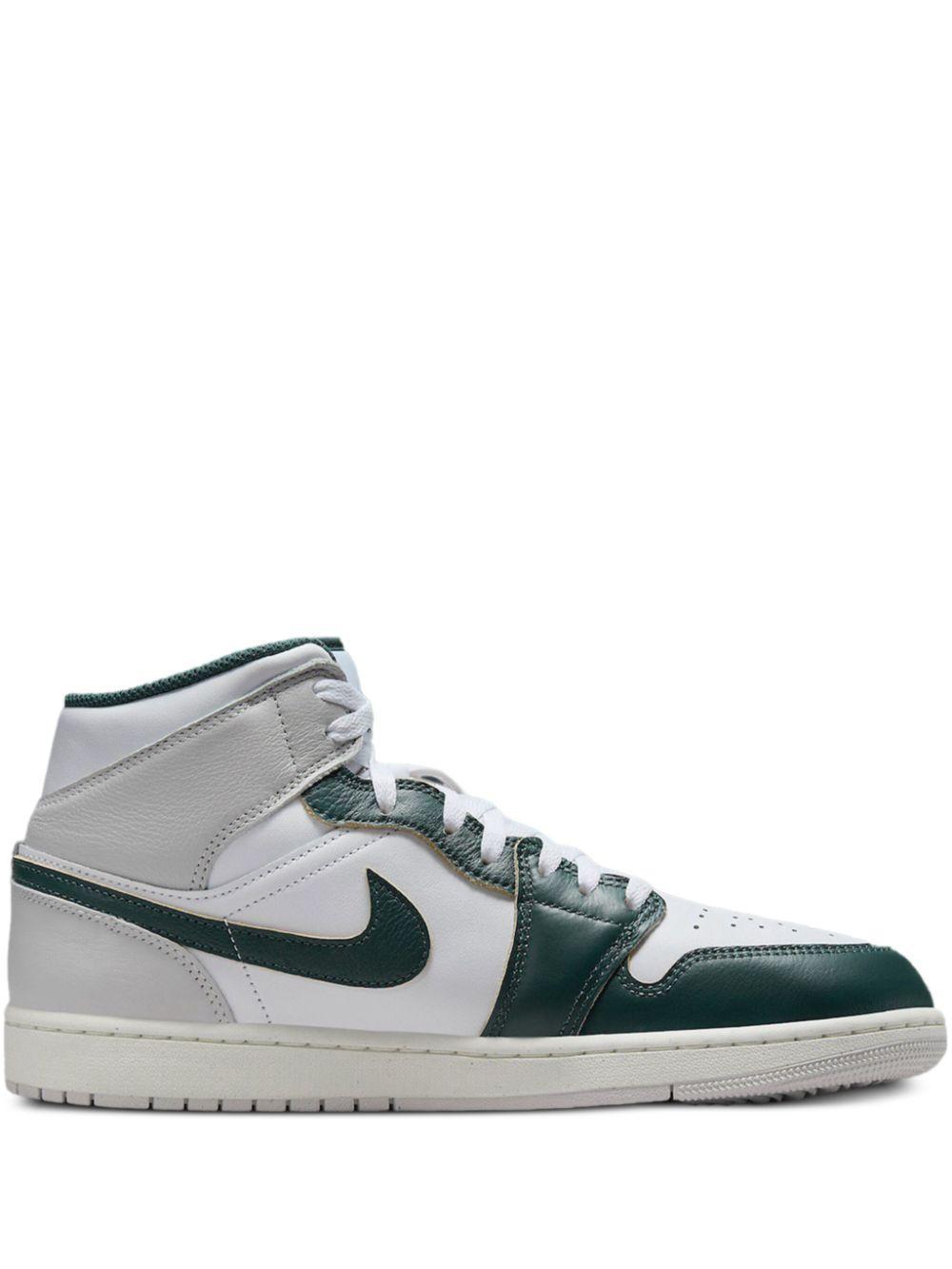 JORDAN Men's Air  1 Mid Se Shoes In White Product Image