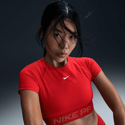 Nike Pro Women's Dri-FIT Short-Sleeve Cropped Graphic Top Product Image