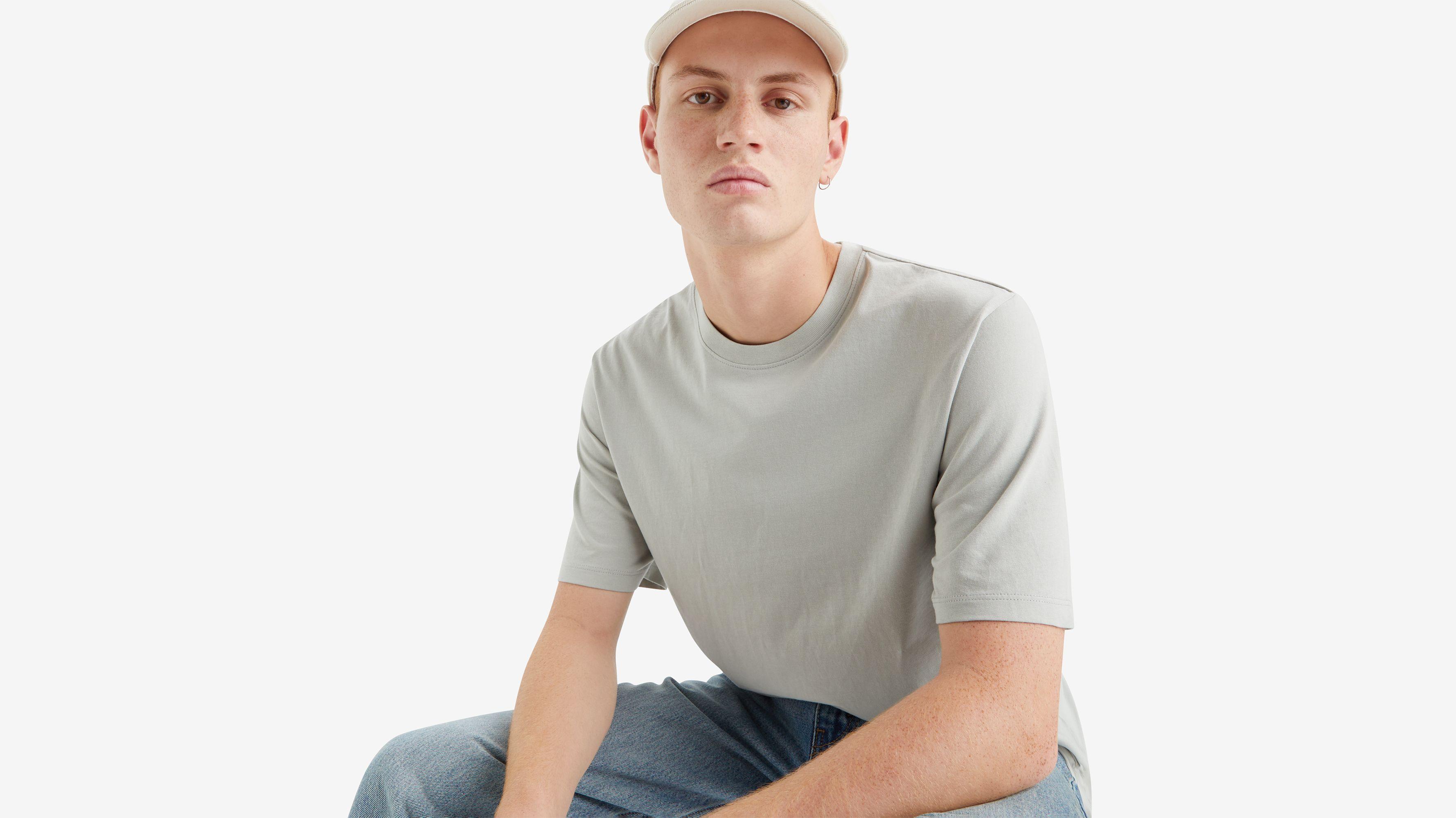 Levis Essential T-Shirt - Mens Product Image