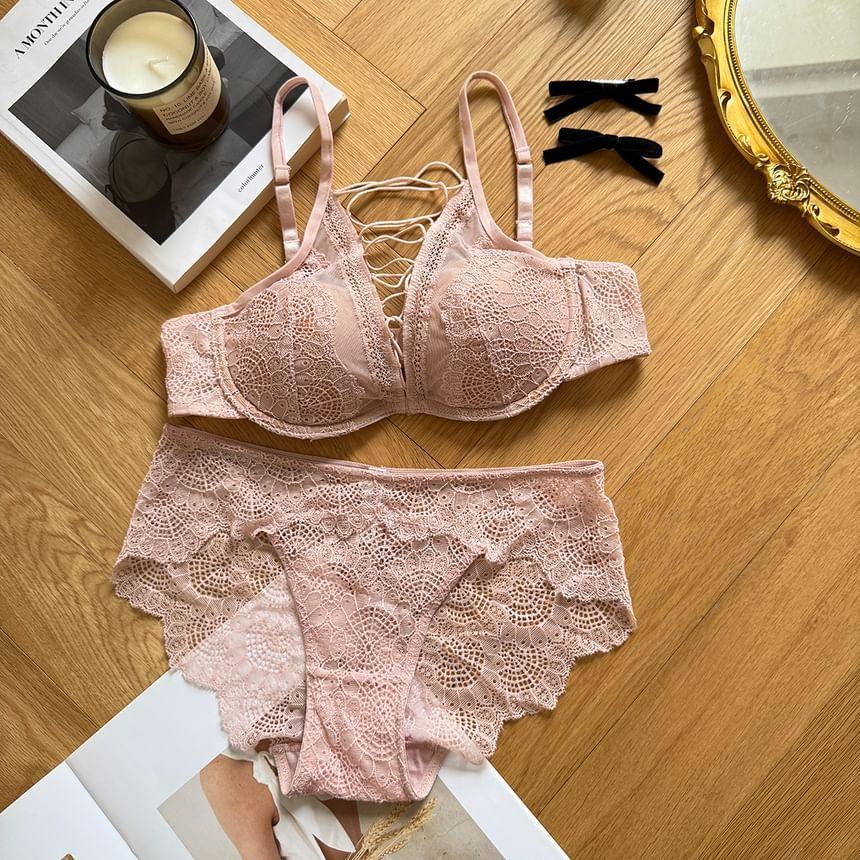 Set: Lace Cutout Bra + Panty + Bow Product Image