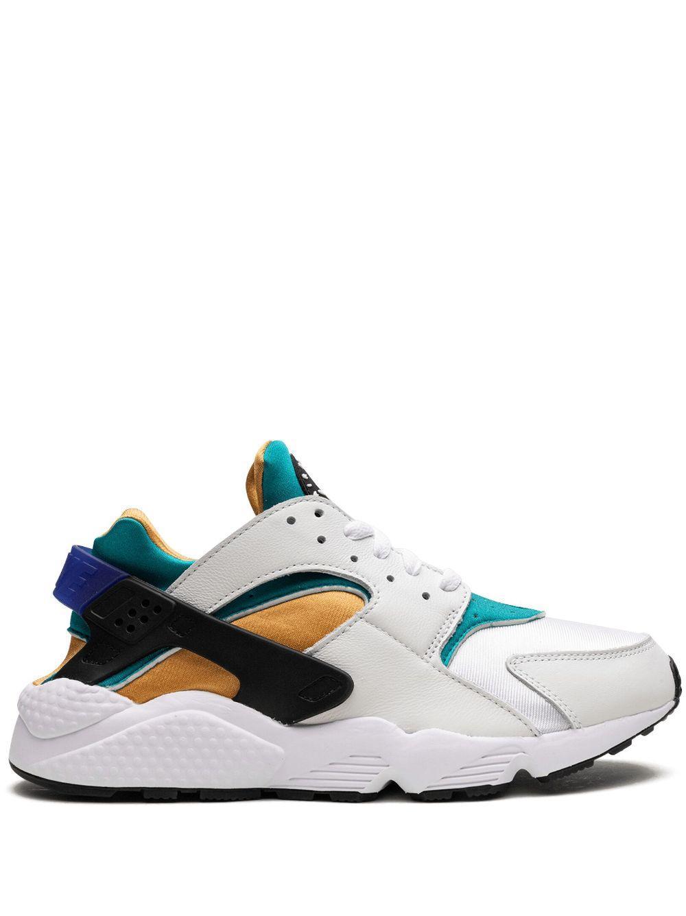 Air Huarache Low-top Sneakers In White Product Image