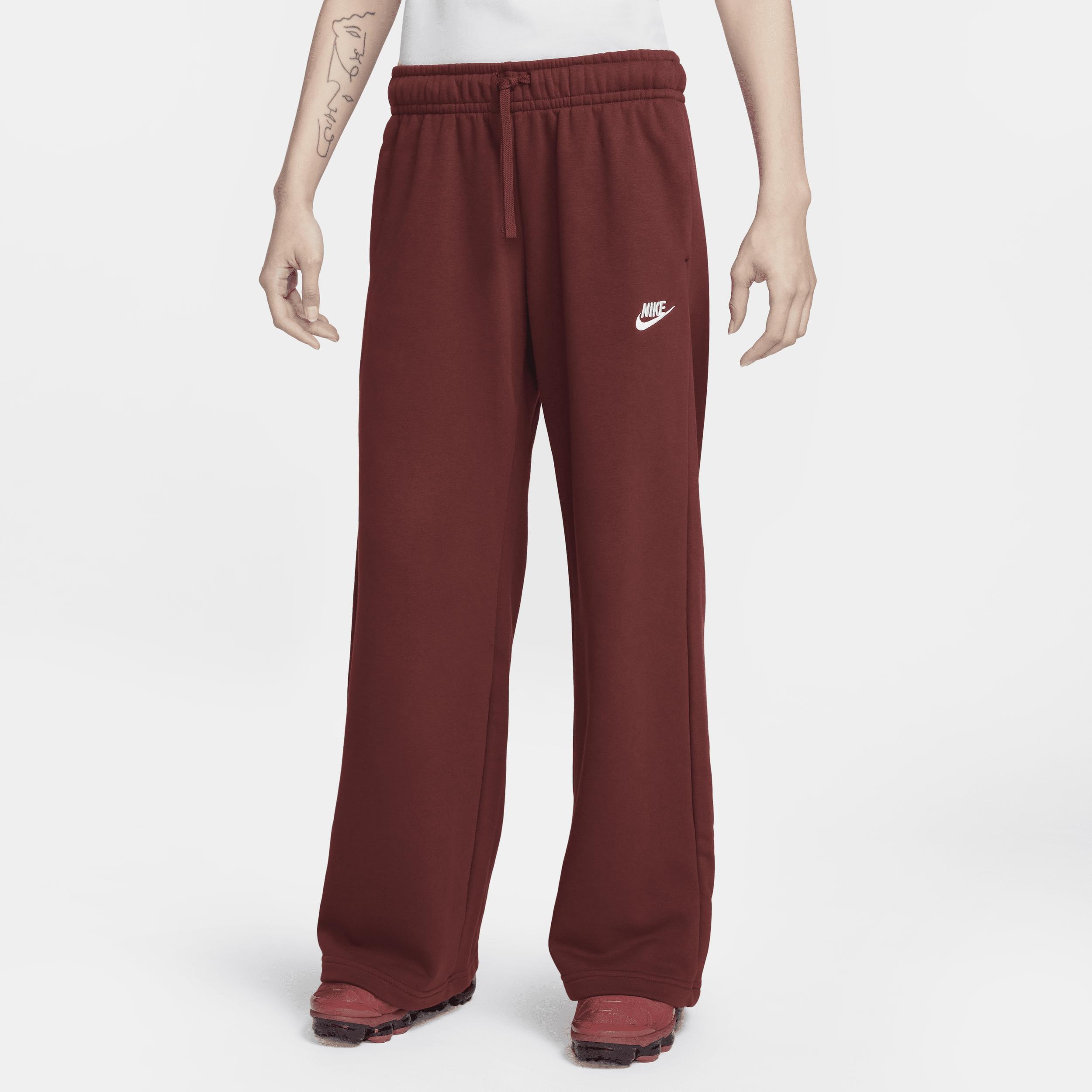 Women's Nike Sportswear Club Fleece Mid-Rise Wide-Leg Sweatpants Product Image