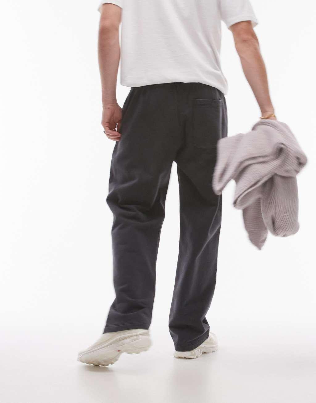 Topman washed straight leg sweatpants in black Product Image