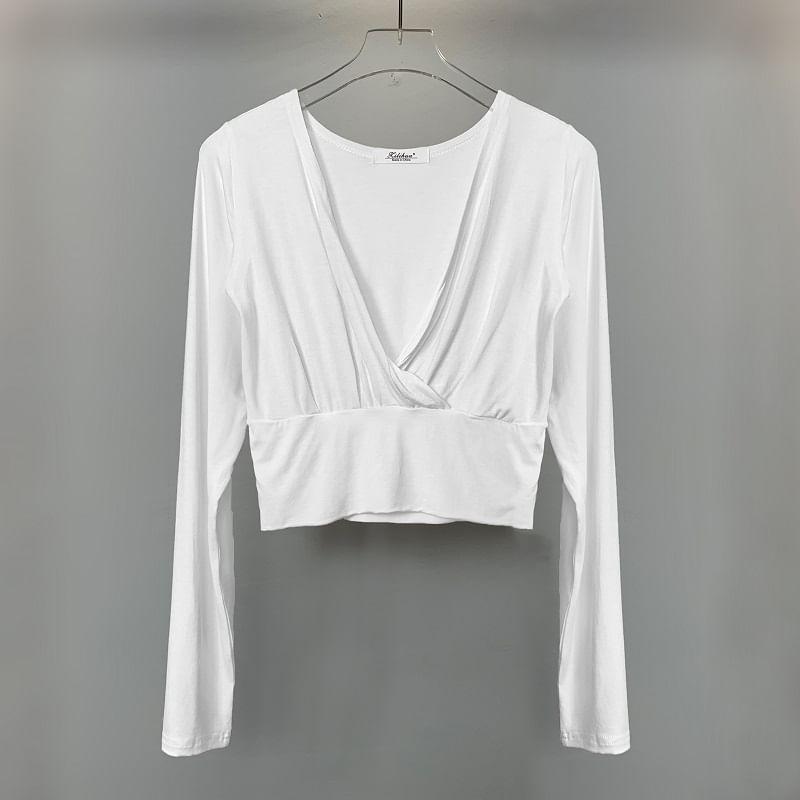 Long-Sleeve V-Neck Plunge Plain Slim Fit Crop Tee Product Image