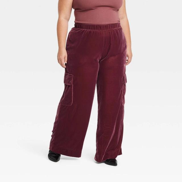 Womens Mid-Rise Wide Leg Velvet Cargo Pants - Universal Thread Maroon 2X Product Image