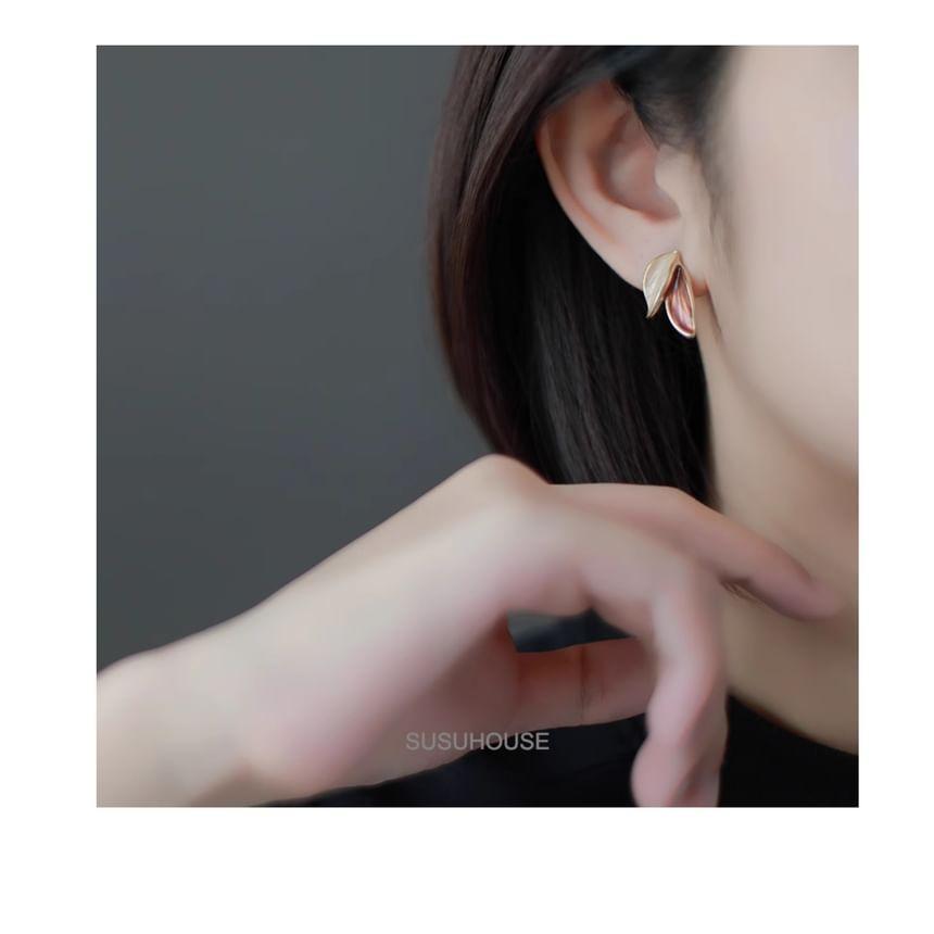 Leaf Alloy Stud Earring Product Image