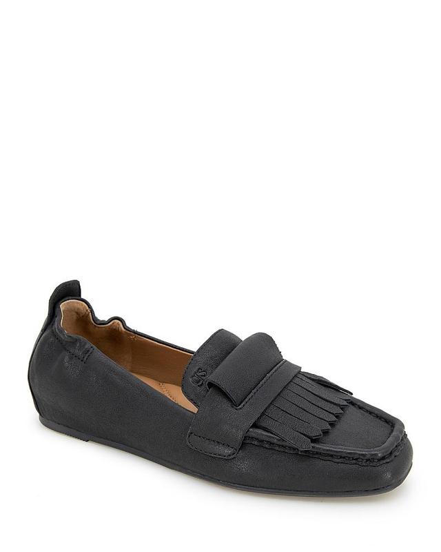 Gentle Souls by Kenneth Cole Womens Scotty Loafer Flats Product Image