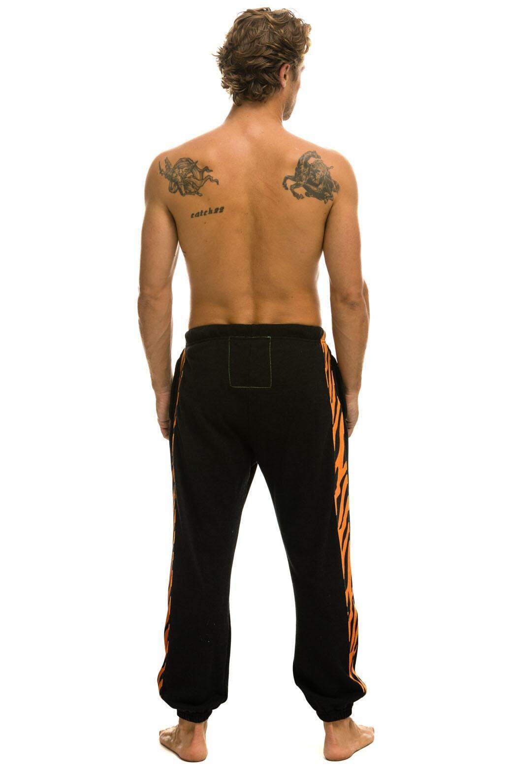 TIGER STRIPE SWEATPANTS - BLACK // TIGER Male Product Image