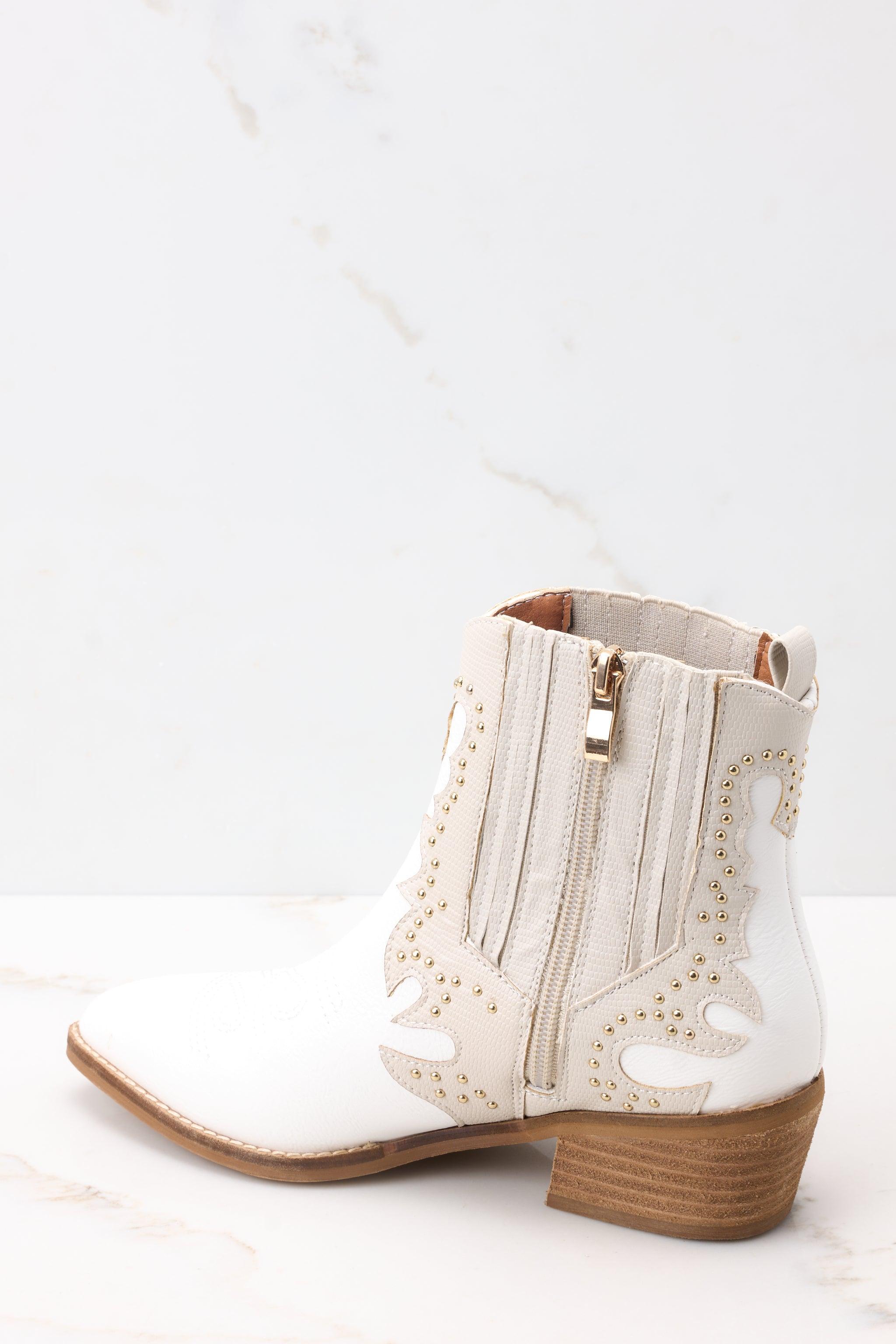 Wild West Wonder Ivory Boots Product Image