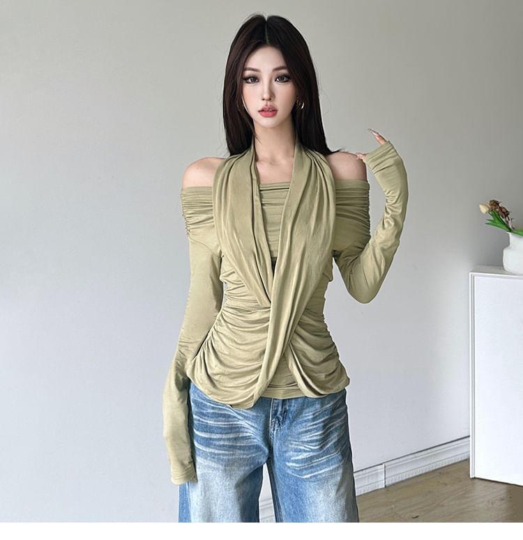 Long-Sleeve Cold Shoulder Plain Crop Top Product Image