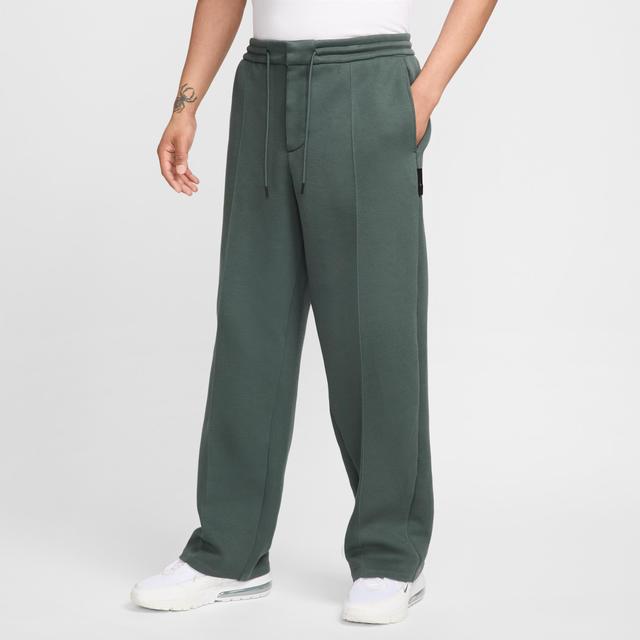 Nike Men's Tech Tailored Fleece Pants Product Image