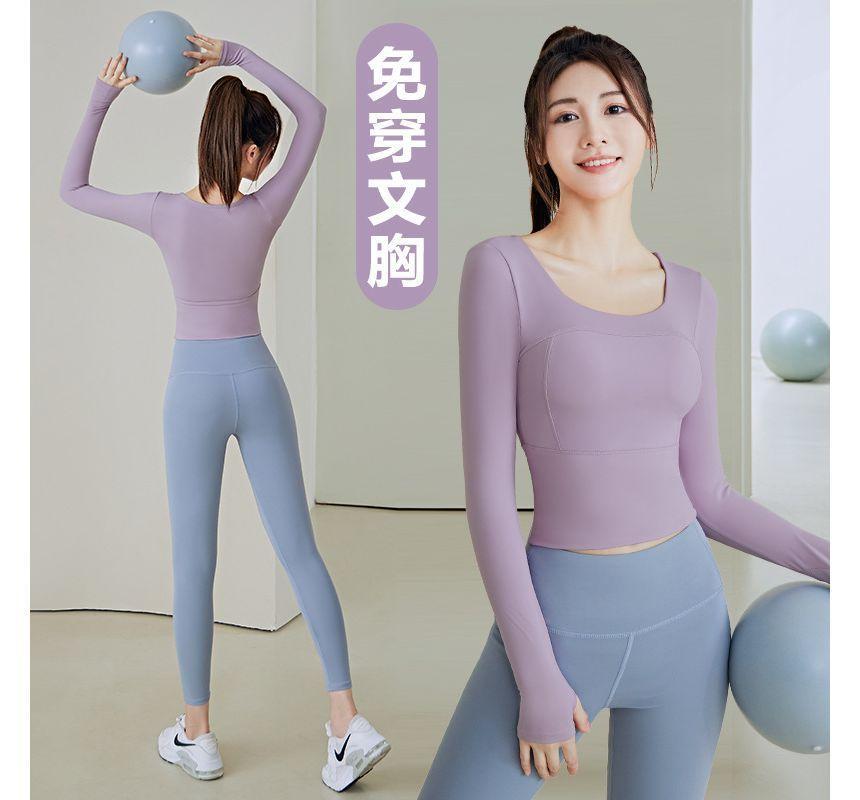 Long-Sleeve Plain Sports Top Product Image