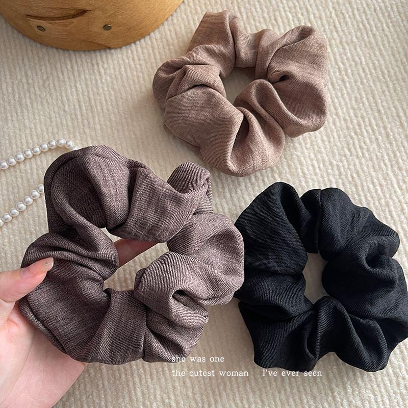 Plain Fabric Scrunchie Product Image