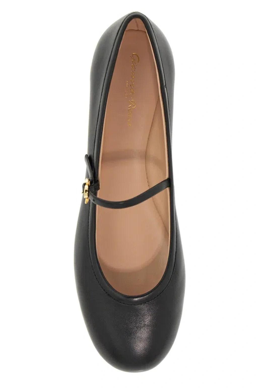 GIANVITO ROSSI Carla Ballet Flats In Black Product Image