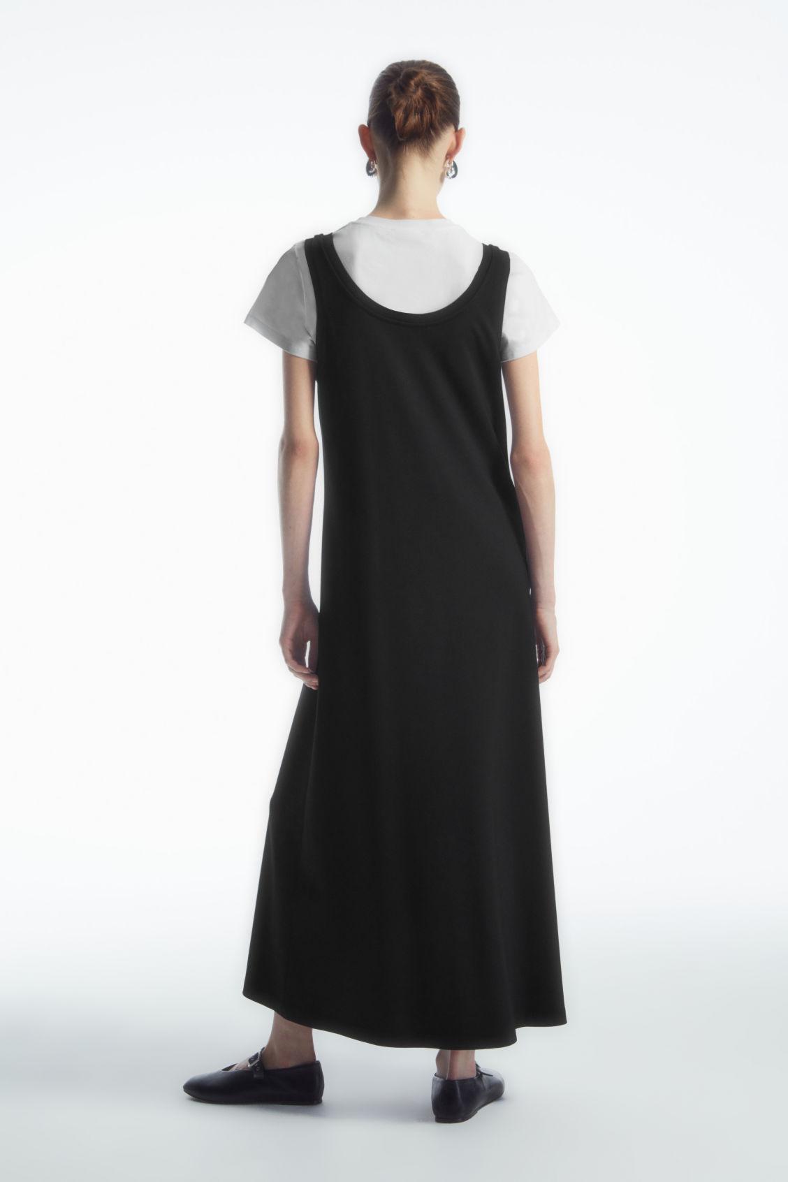 SCOOP-NECK JERSEY MIDI DRESS Product Image