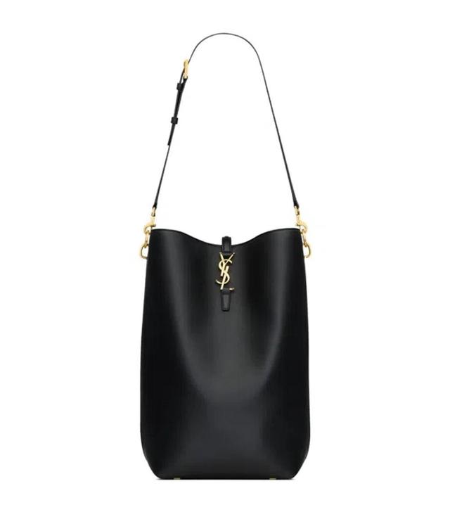 Leather Le 37 Bucket Bag In Nero Product Image