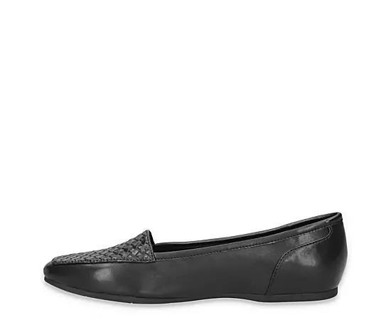 Easy Street Womens Thrill Loafer Product Image