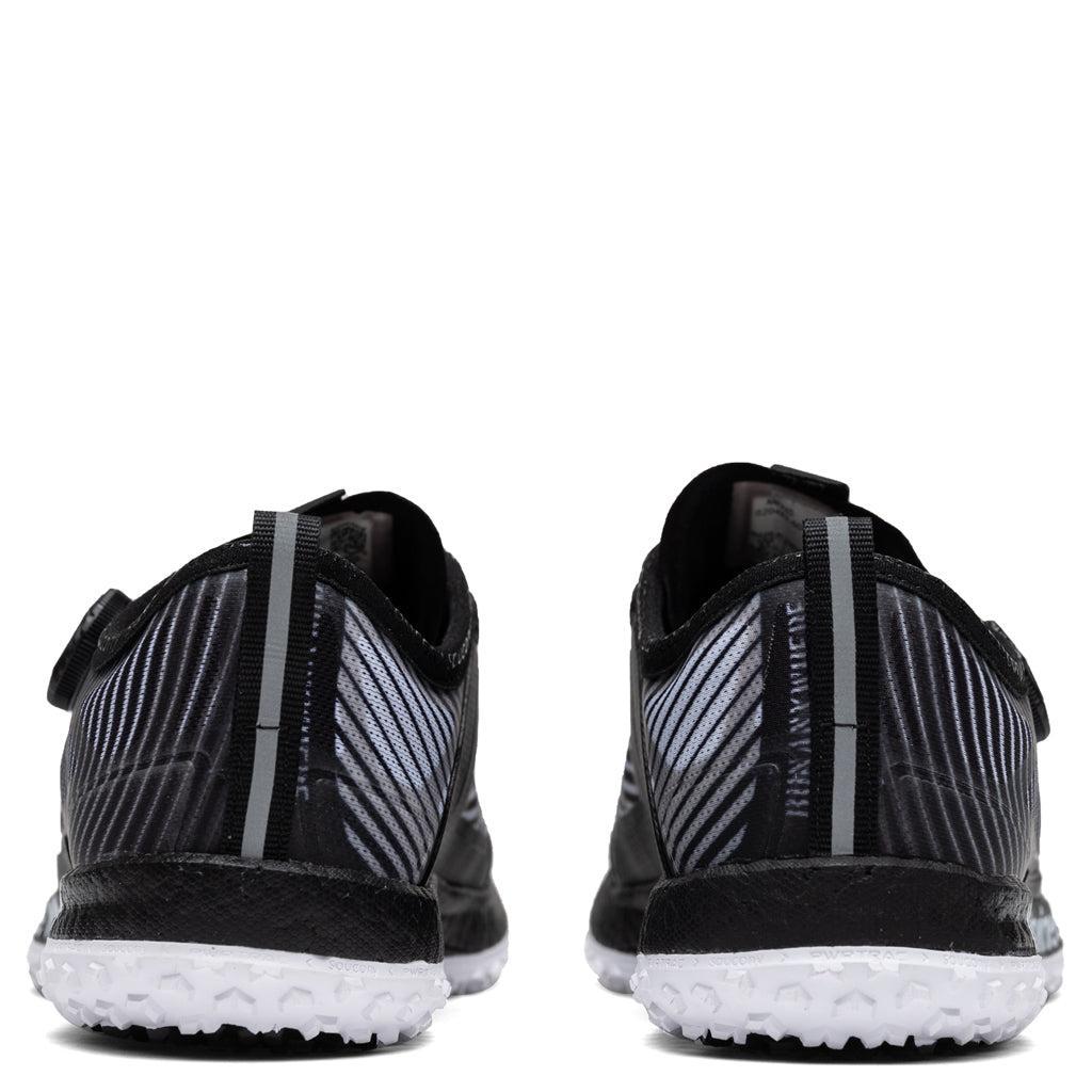 Saucony x White Mountaineering Switchback - Black/White Male Product Image