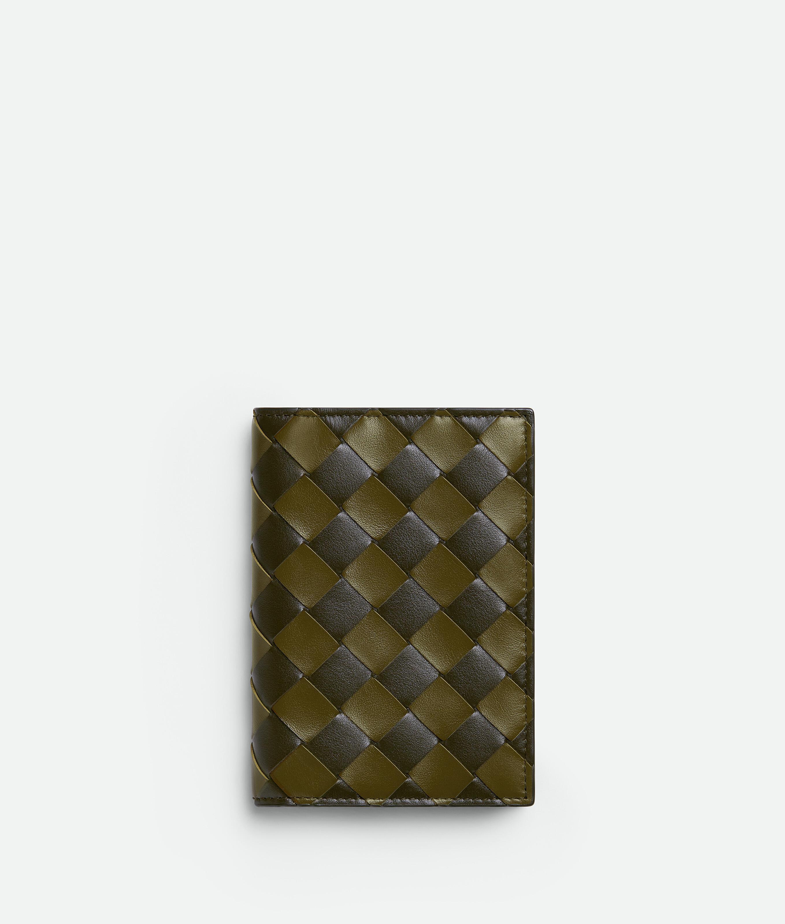 Men's Intrecciato Passport Case in Kaki/olive oil Product Image