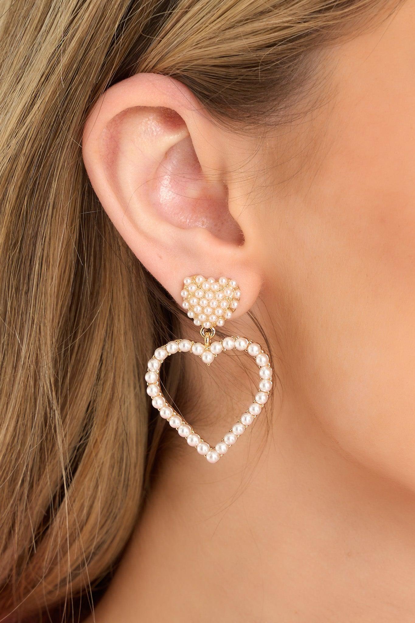 Love and Magic Pearl Earrings Product Image