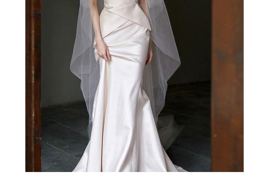 Plain Asymmetrical Mermaid Tube Wedding Gown Product Image