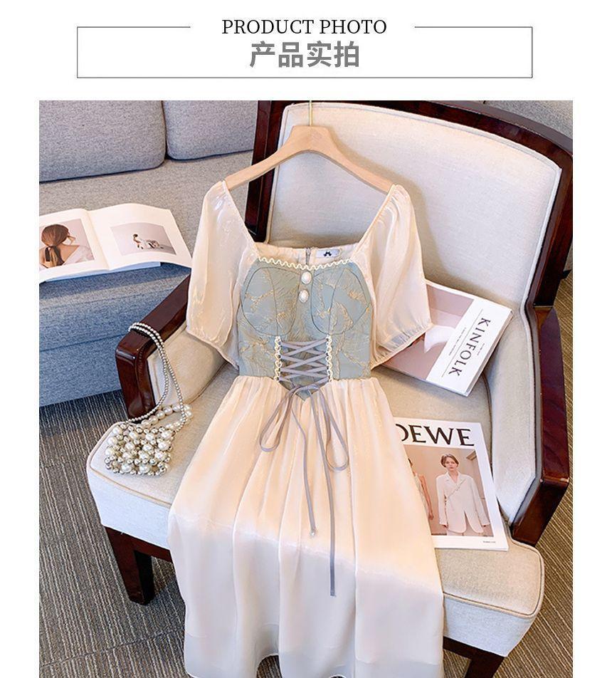 Short-Sleeve Square Neck Lace-Up A-Line Midi Dress Product Image