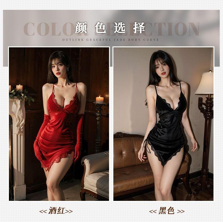 Lingerie Velvet Backless Nightgown Product Image