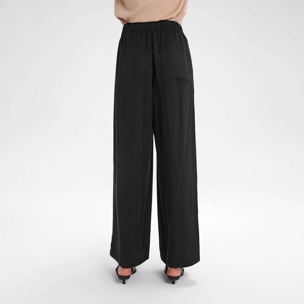 Womens High-Rise Wide Leg Pull-On Pants - A New Day Black M Product Image