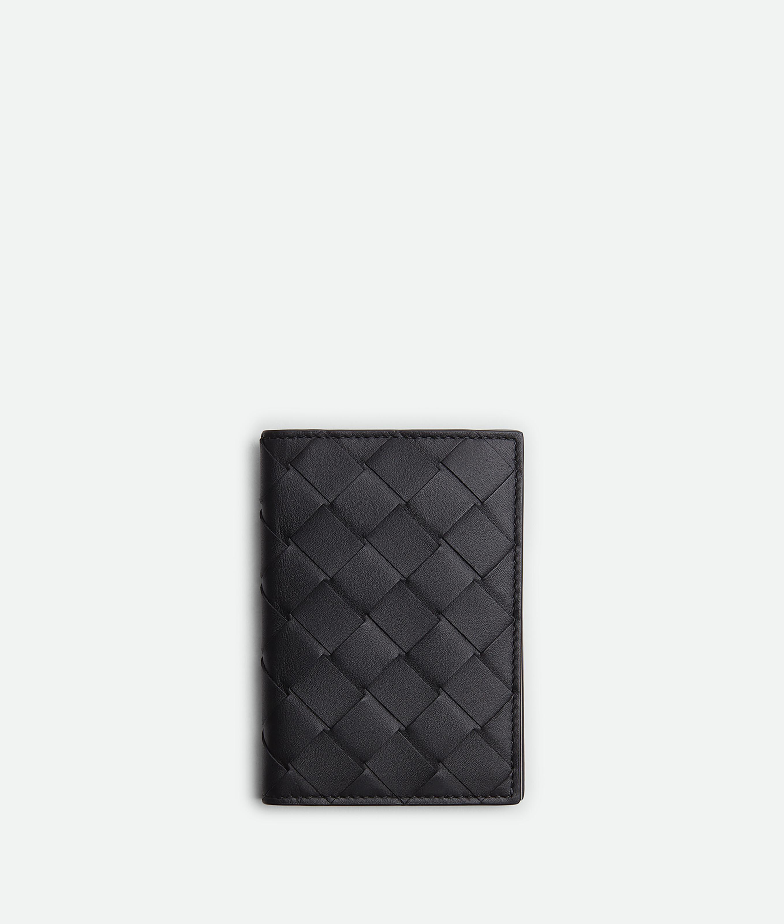 Men's Intrecciato Flap Card Case in Black grass Product Image